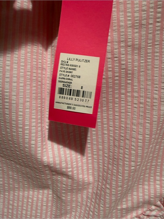 Lilly Pulitzer Pants - Lilly Pulitzer Pink and White Seersucker Skort Faye 8